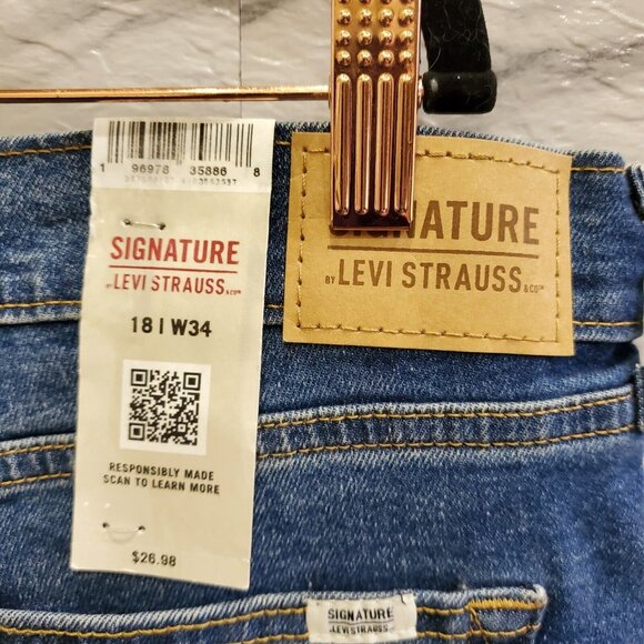 Levi Strauss Signature Jeans Women Size 18 Blue Stretch Denim Boyfriend Cuffs - Picture 7 of 14